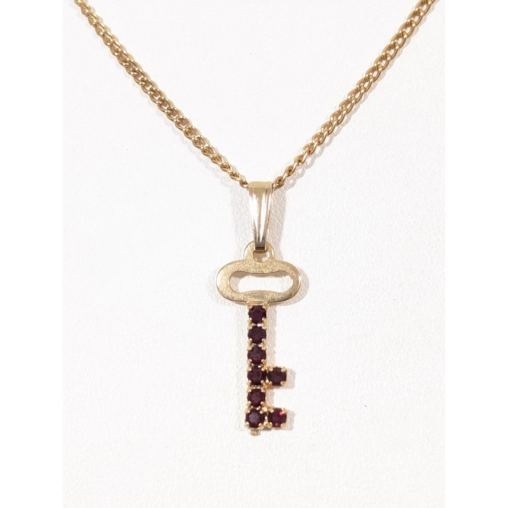 Vintage‎ Red Rhinestone Skeleton Key Charm Gold Tone Necklace 16 in
